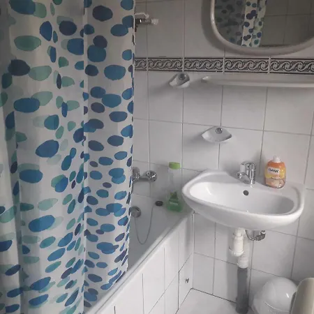 Apartament Z 3 Sypialniami - Bezplatny Parking Apartment